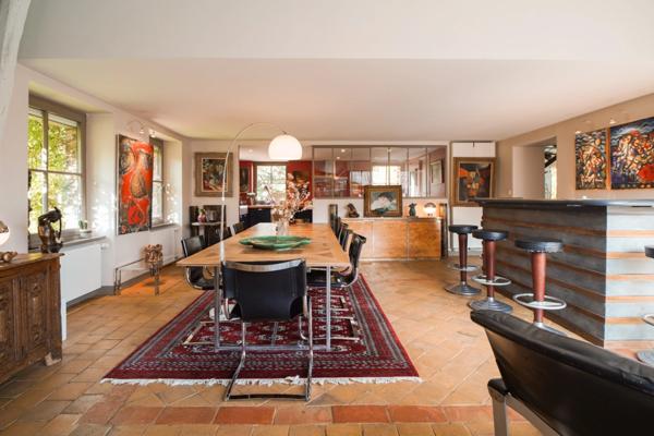 Maison à vendre 8 pièces proche de MACON (71)