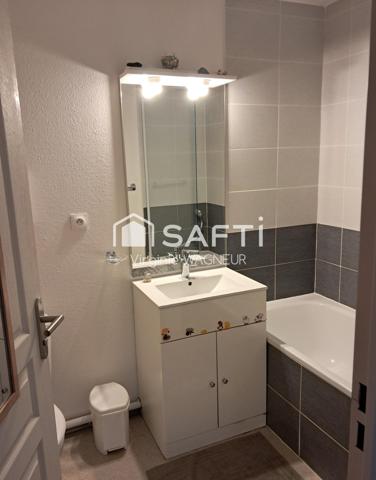 T2 en excellent état  - Proche parkings