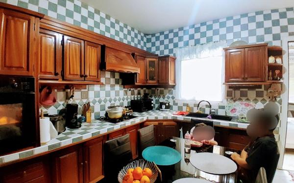 Maison à vendre    4 pièces •  Saint-Louis