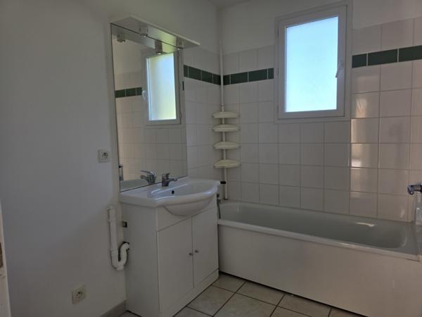 Appartement à vendre |  Jonzac |  3 pièces | 55 m²