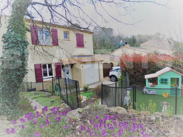 Maison contemporaine de 5 pièces, d'environ 110 m² , au calme 