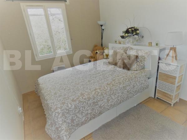 Maison contemporaine de 5 pièces, d'environ 110 m² , au calme 