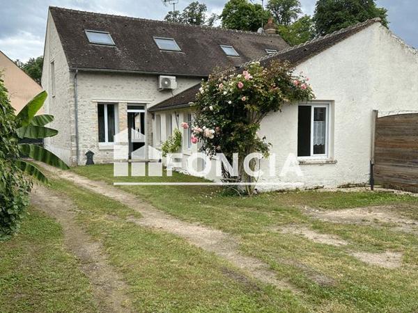 Location Maison 2 pièces 88.95 m² - 20 RUE PASTEUR Vitry Aux Loges 45530