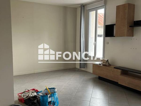 Location Maison 2 pièces 88.95 m² - 20 RUE PASTEUR Vitry Aux Loges 45530