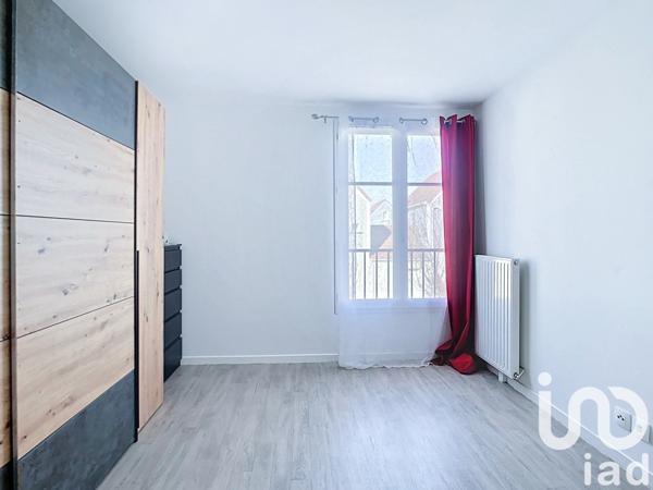 Maison traditionnelle 3 pièces de 64 m² à Saint-Pierre-du-Perray (91280)