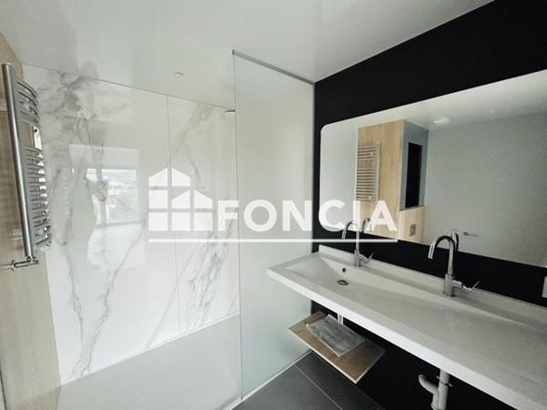 Location Appartement 3 pièces 64.7 m² - 67 AVENUE JEAN JAURES Dijon 21000