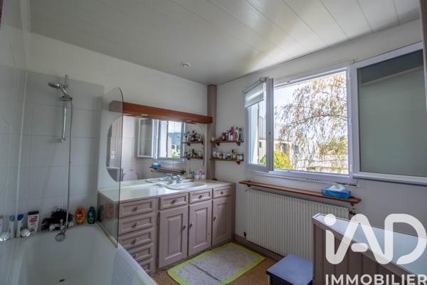 Maison à vendre 5 pièces 122 m² Magny-les-Hameaux
