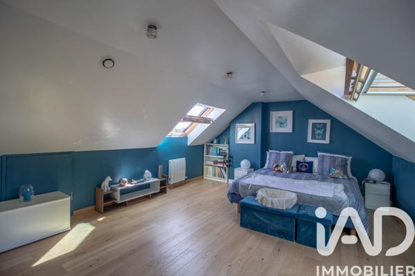 Maison à vendre 5 pièces 122 m² Magny-les-Hameaux