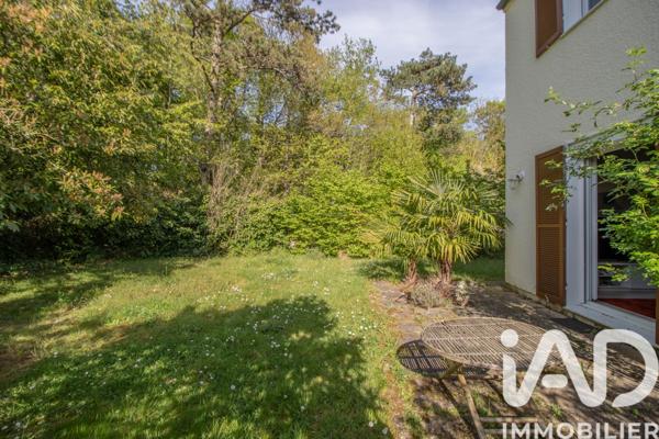 Maison à vendre 5 pièces 122 m² Magny-les-Hameaux