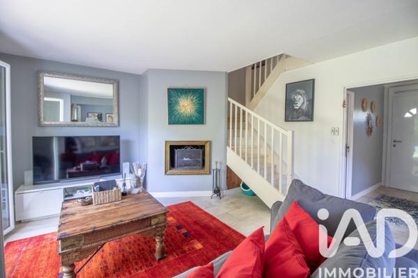 Maison à vendre 5 pièces 122 m² Magny-les-Hameaux