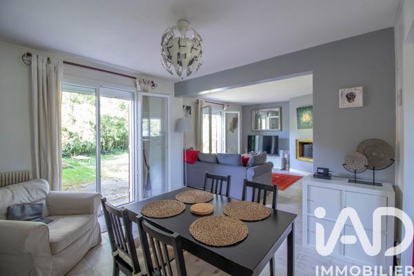 Maison à vendre 5 pièces 122 m² Magny-les-Hameaux