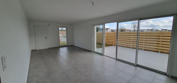 Pavillon très récent à Bressuire Breuil Chaussée de 4 pièce(s) 100 m2