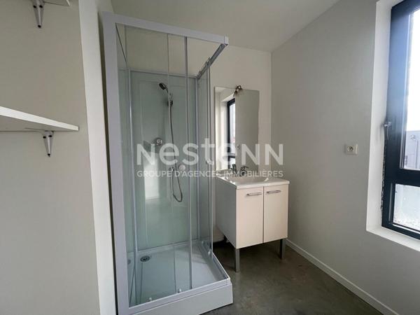 Appartement Aix En Provence secteur les Milles, 2 pièce(s) 40 m² environ, terrasse et deux places de stationnement.