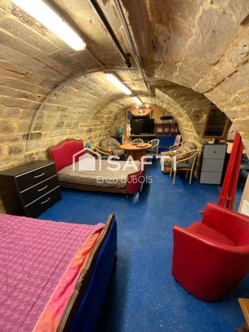 Cave voûtée aménagée, charme unique assuré