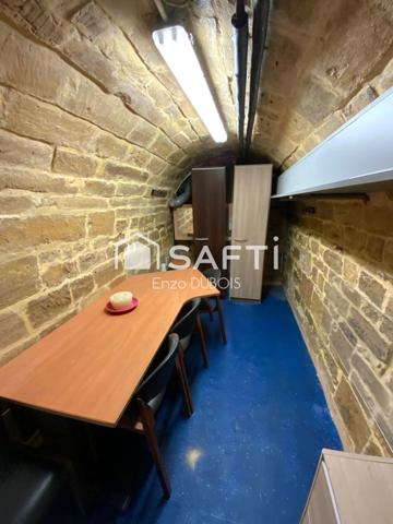 Cave voûtée aménagée, charme unique assuré