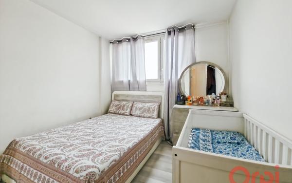 Appartement à vendre    3 pièces •  Saint-Denis
