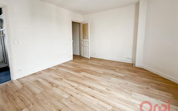 Appartement à vendre    2 pièces • 31,80 m2 Bagnolet