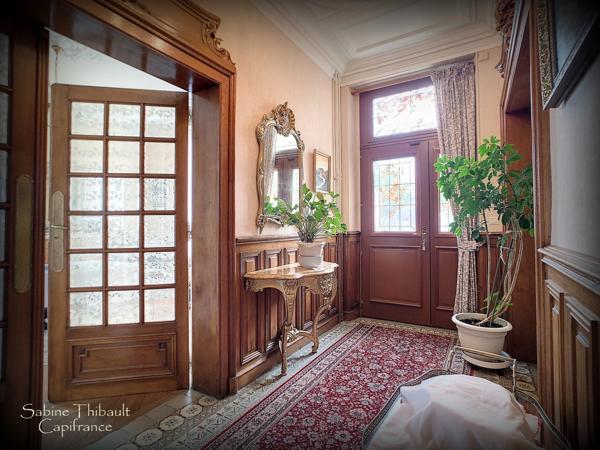 Dpt Sarthe (72), à vendre AUBIGNE RACAN maison 7 pièces 196 m2 - Studio