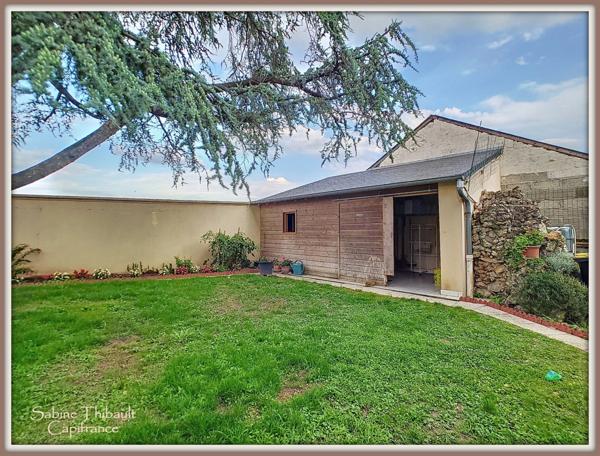 Dpt Sarthe (72), à vendre AUBIGNE RACAN maison 7 pièces 196 m2 - Studio