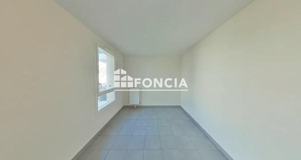 Location Appartement 2 pièces 48 m² - Montereau-fault-yonne 77130