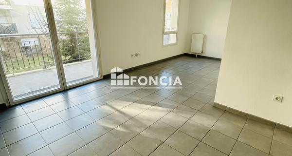 Location Appartement 2 pièces 48 m² - Montereau-fault-yonne 77130