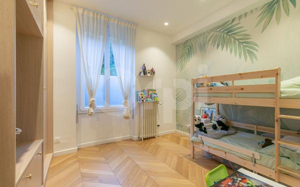 Appartement à vendre    5 pièces • 118,62 m2 Joinville-le-Pont