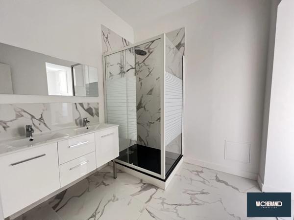 Appartement T3 neuf 1er étage Parvis Saint Maurice
