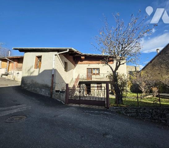 Maison de village à rénover