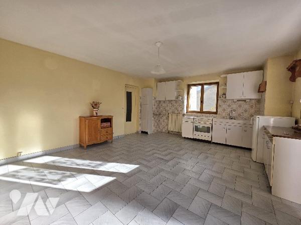 Maison de village à rénover