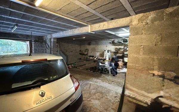 Maison à vendre    4 pièces • 81 m2 Barjac