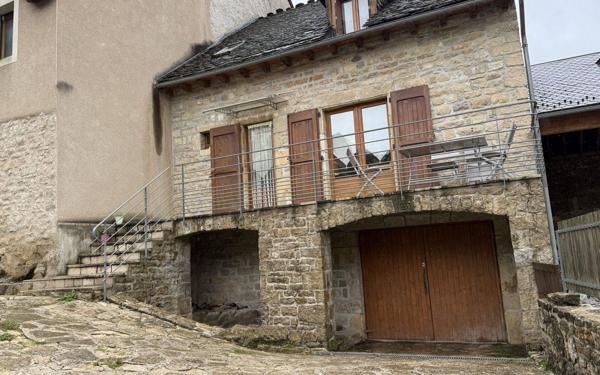 Maison à vendre    4 pièces • 81 m2 Barjac