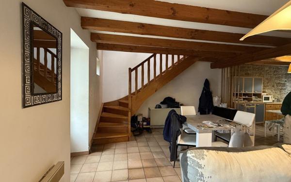 Maison à vendre    4 pièces • 81 m2 Barjac