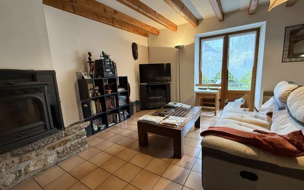 Maison à vendre    4 pièces • 81 m2 Barjac