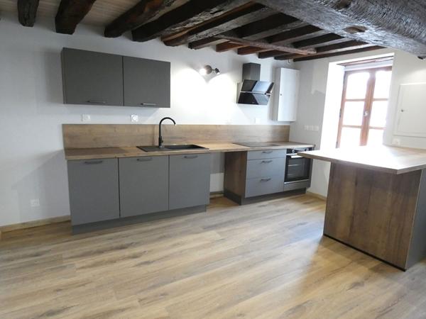 A LOUER - Maison de ville