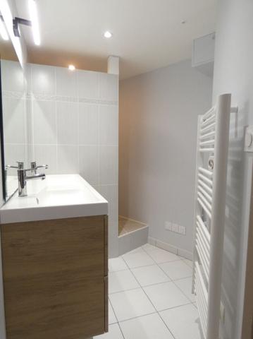 A LOUER - Maison de ville