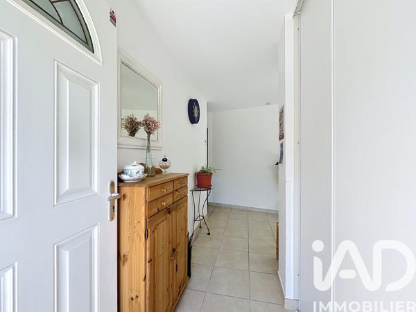 Maison à vendre 4 pièces 100 m² Corbières-en-Provence