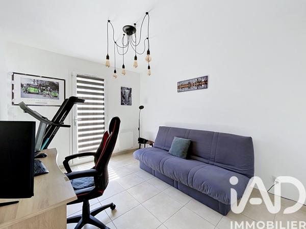 Maison à vendre 4 pièces 100 m² Corbières-en-Provence