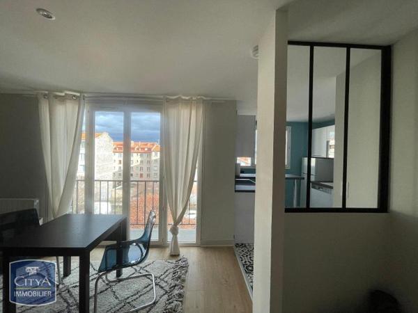 Location appartement Clermont-Ferrand (63) 2 pièces 49m²