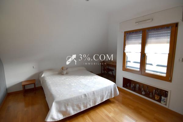 FEREL, MAGNIFIQUE PROPRIÉTÉ DE 11 PIÈCES DE 178²  Férel (56130)