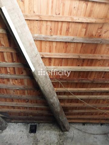 Maison 2 pièces - 180 m²