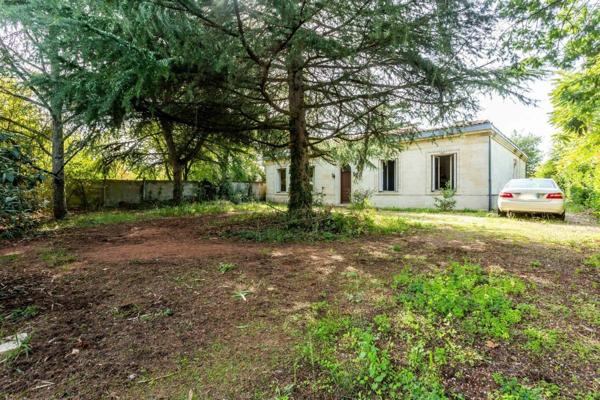 Maison à vendre    5 pièces •  Bordeaux