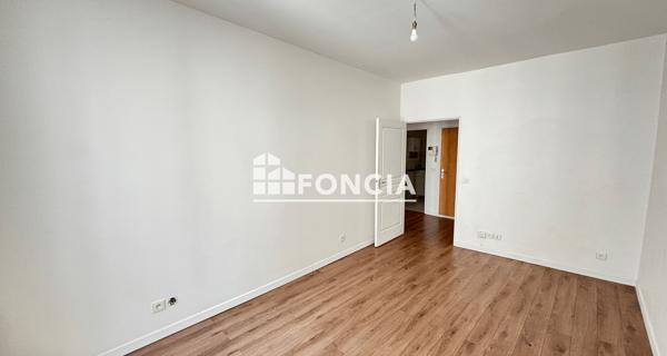 Location Appartement 2 pièces 38.37 m² - Paris 75017