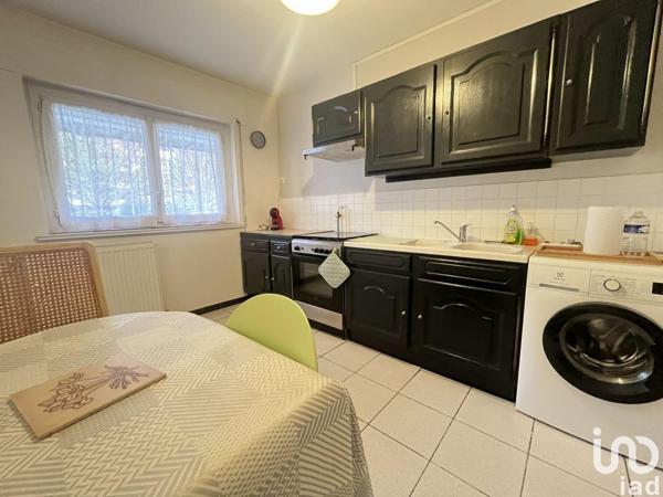 apartment rental 3 rooms 68 m² Lormont