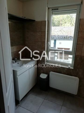 Maison divisée en 2 appartements et 1 Studio  Axe St. Quentin Laon * idéal investisseur*