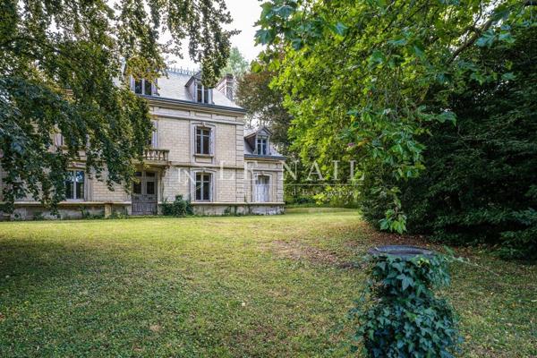 Charmant manoir du XIXe siècle à restaurer, aux portes de Deauville