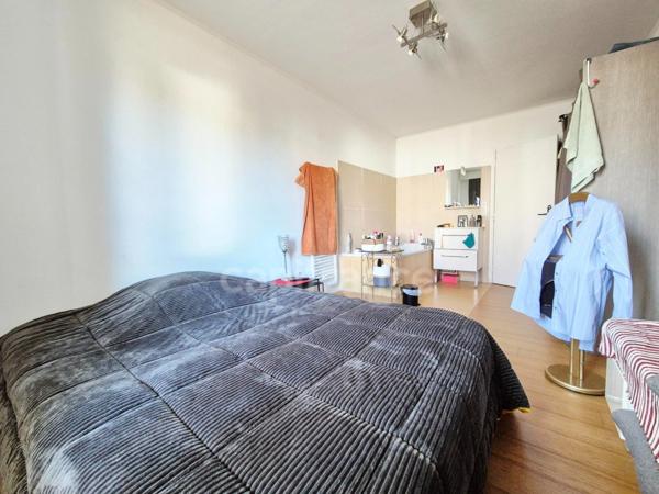 Maison à vendre 5 pièces ROYAN (17) - Terrain de 341m²