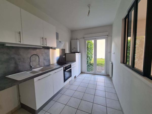 SAINT ANDRE LES VERGERS – APPARTEMENT T3 EN RDJ AVEC PARKING