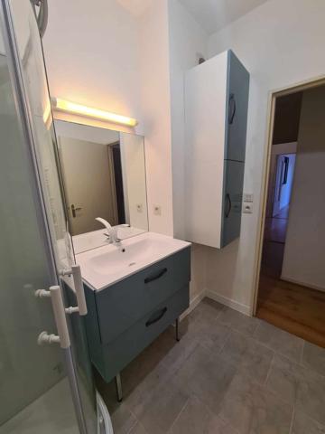 SAINT ANDRE LES VERGERS – APPARTEMENT T3 EN RDJ AVEC PARKING