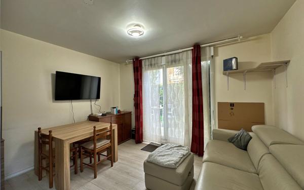 Appartement à vendre    2 pièces • 36,92 m2 Le Raincy