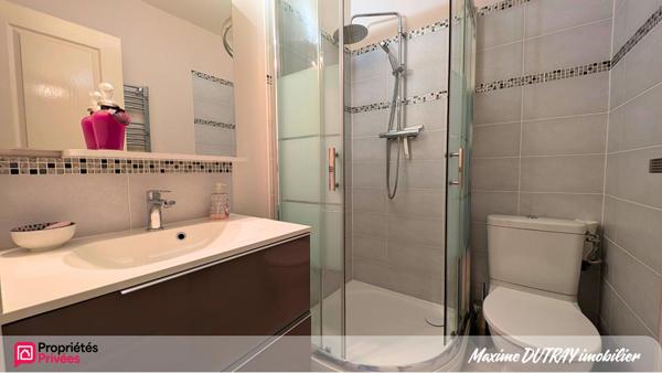 Maison 5 pièces 140m² - Piscine - Dépendance 150m²